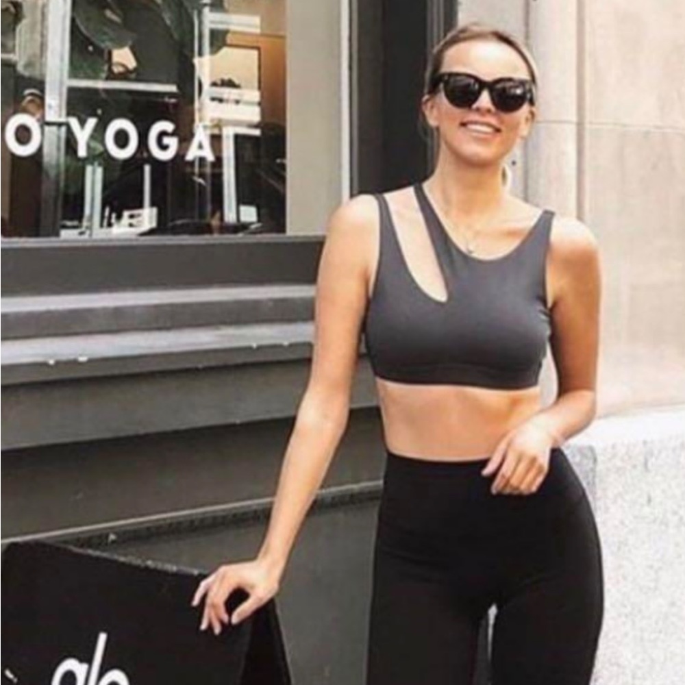Alo | Peak Sports Bra